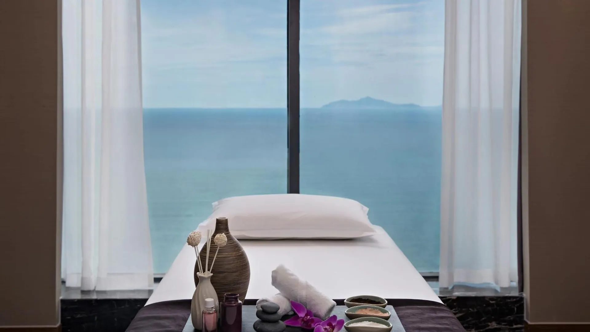 Four Points By Sheraton Danang 5*, Đà Nẵng