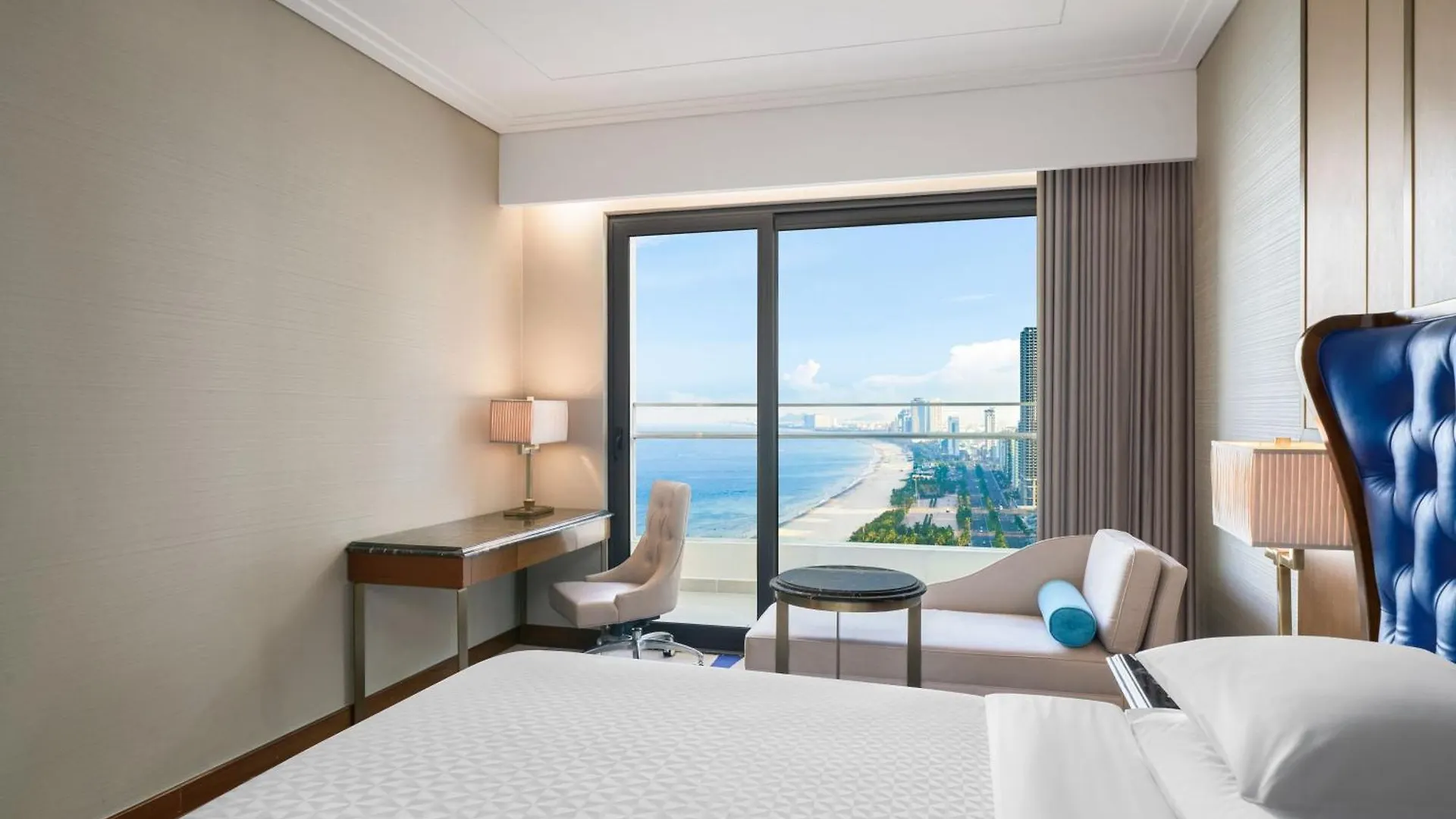 Four Points By Sheraton Danang 5*, Đà Nẵng