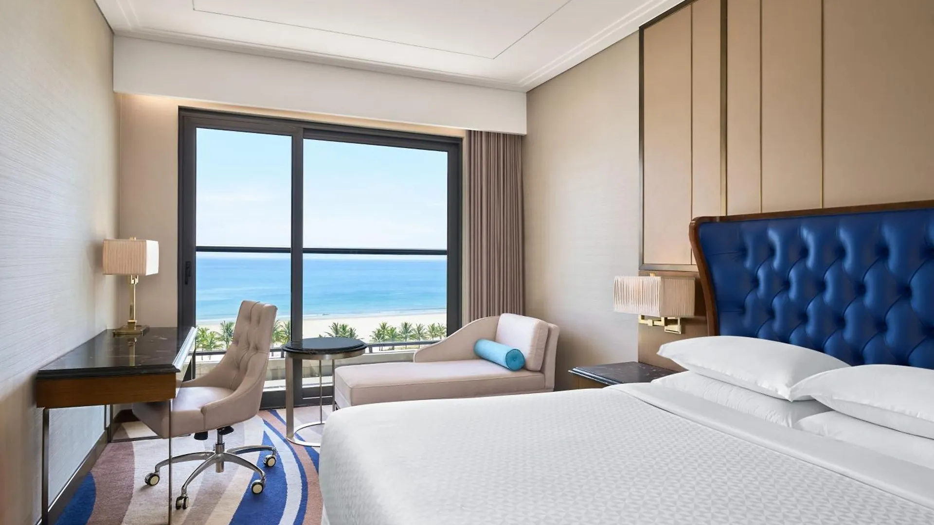 Four Points By Sheraton Danang 5*, Đà Nẵng Vietnam