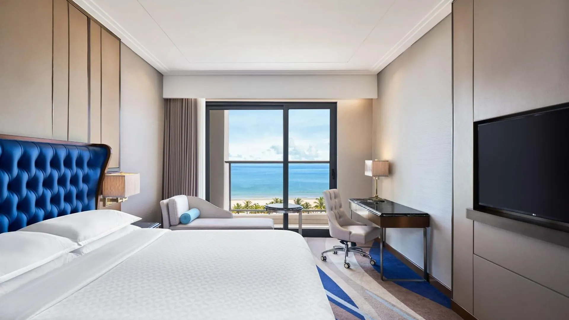 ***** Hotel Four Points By Sheraton Danang Vietnam