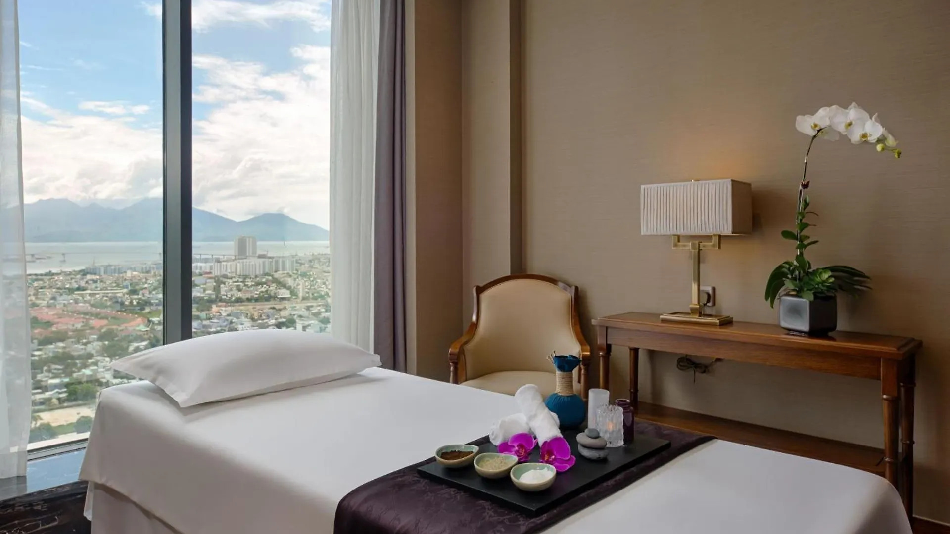 ***** Hotel Four Points By Sheraton Danang Vietnam
