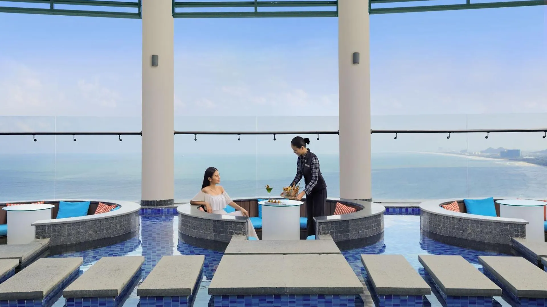 Four Points By Sheraton Danang Hotel