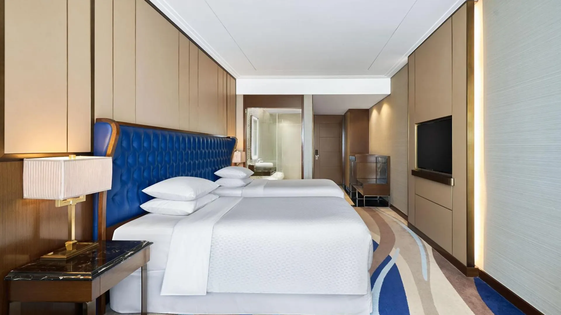 Four Points By Sheraton Danang Hotel
