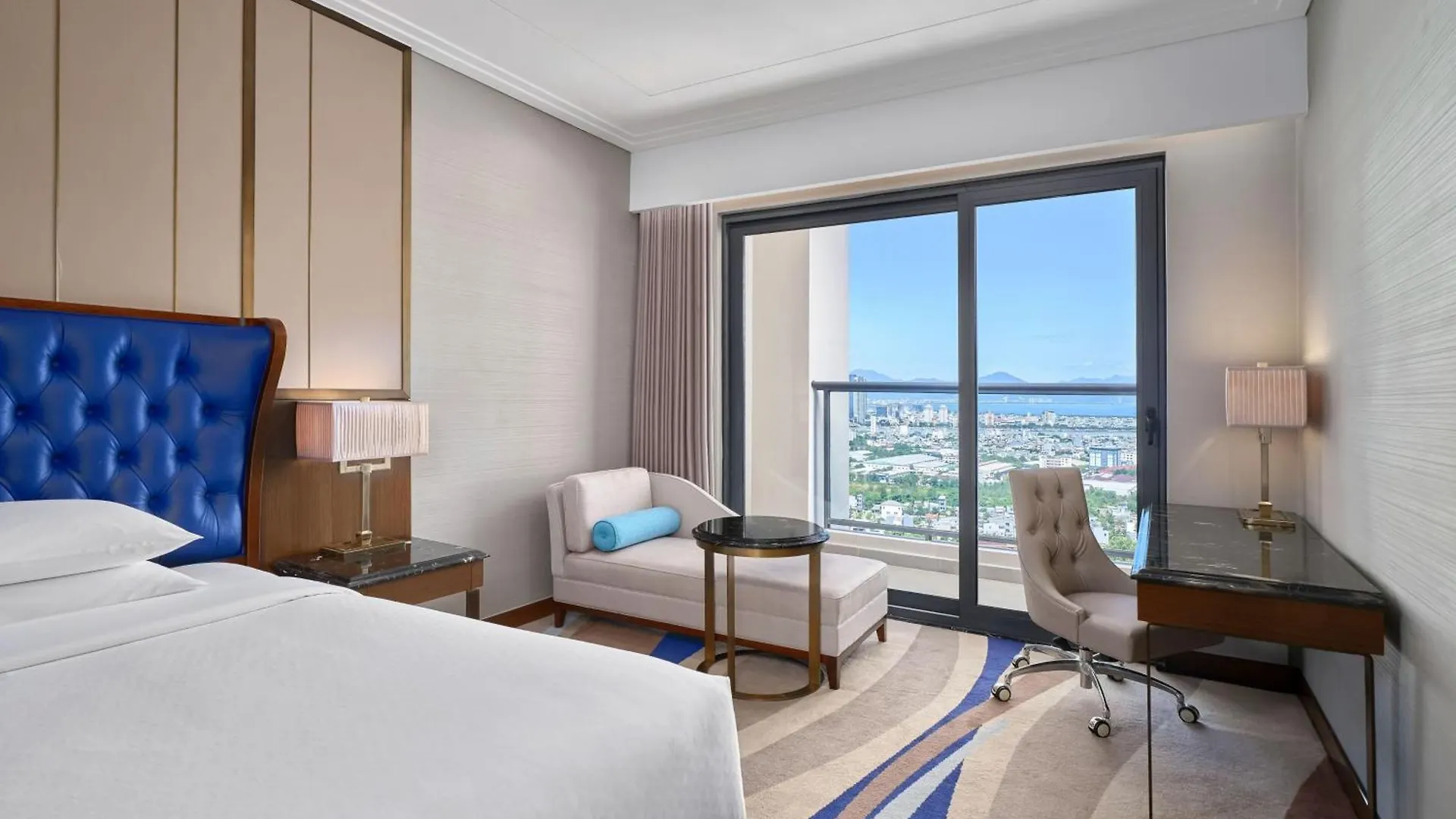 Hotel Four Points By Sheraton Danang